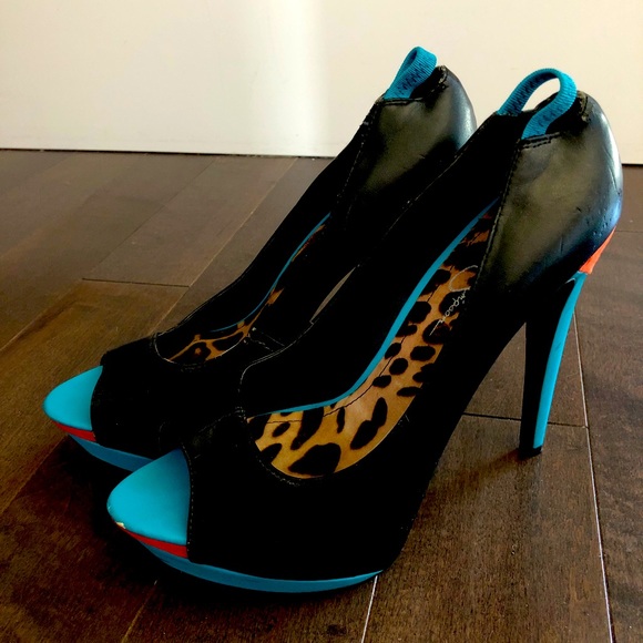 Jessica Simpson - Picture 2 of 4